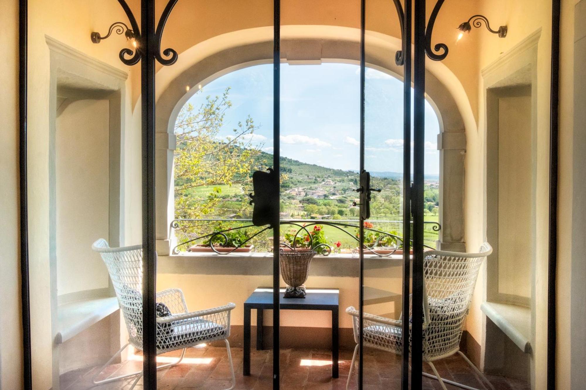 Il Falconiere Relais & Spa Hotel Cortona Exterior photo