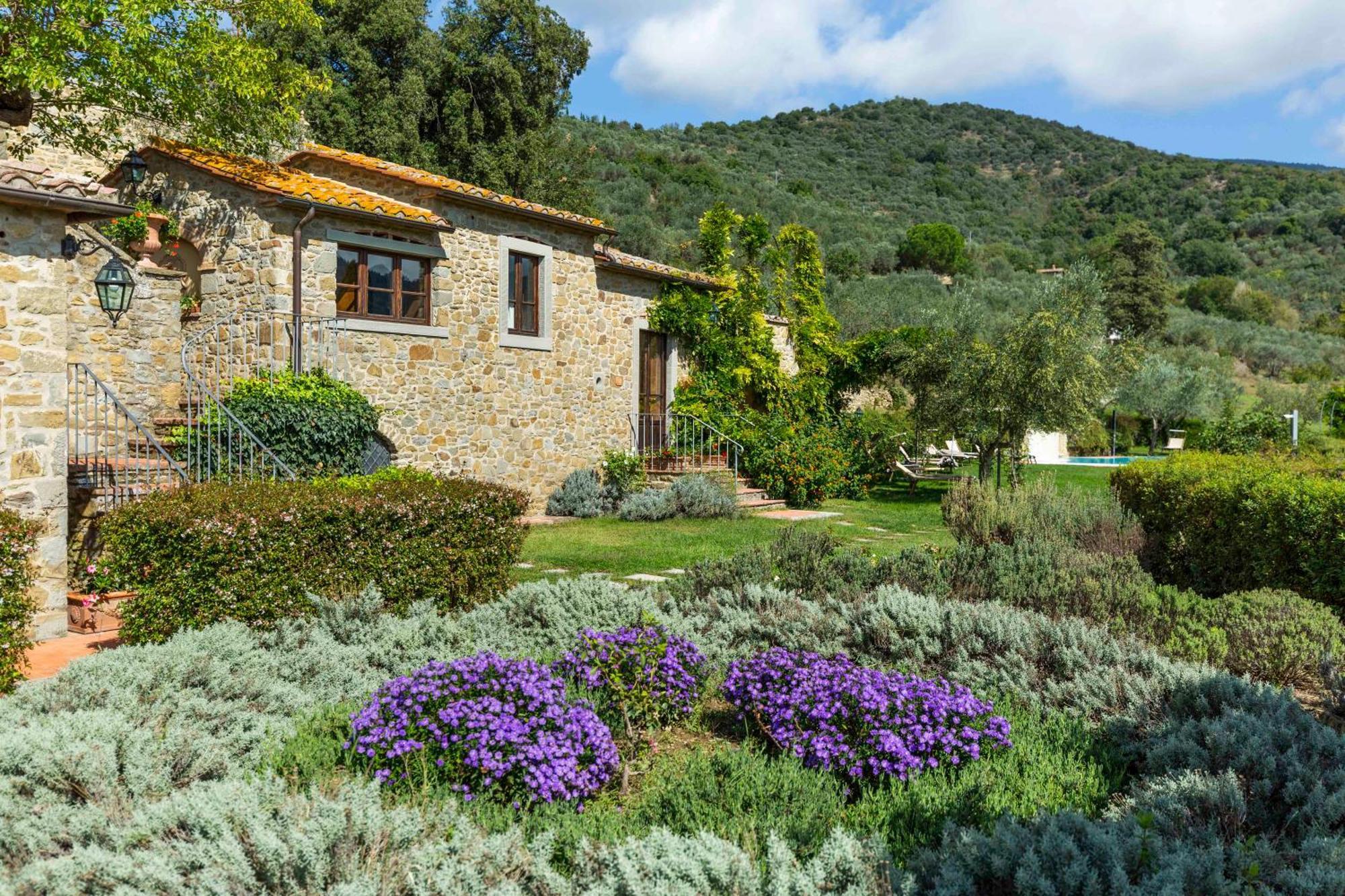 Il Falconiere Relais & Spa Hotel Cortona Exterior photo