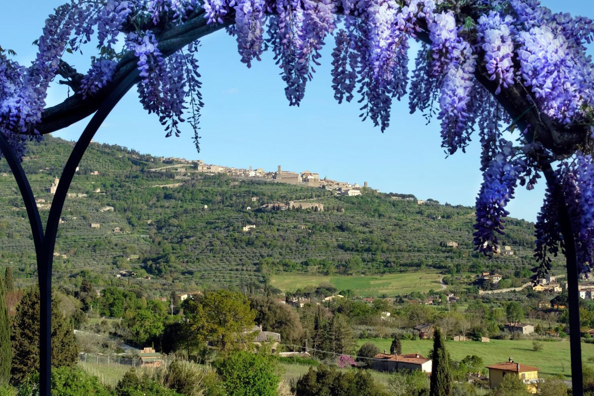 Il Falconiere Relais & Spa Hotel Cortona Exterior photo